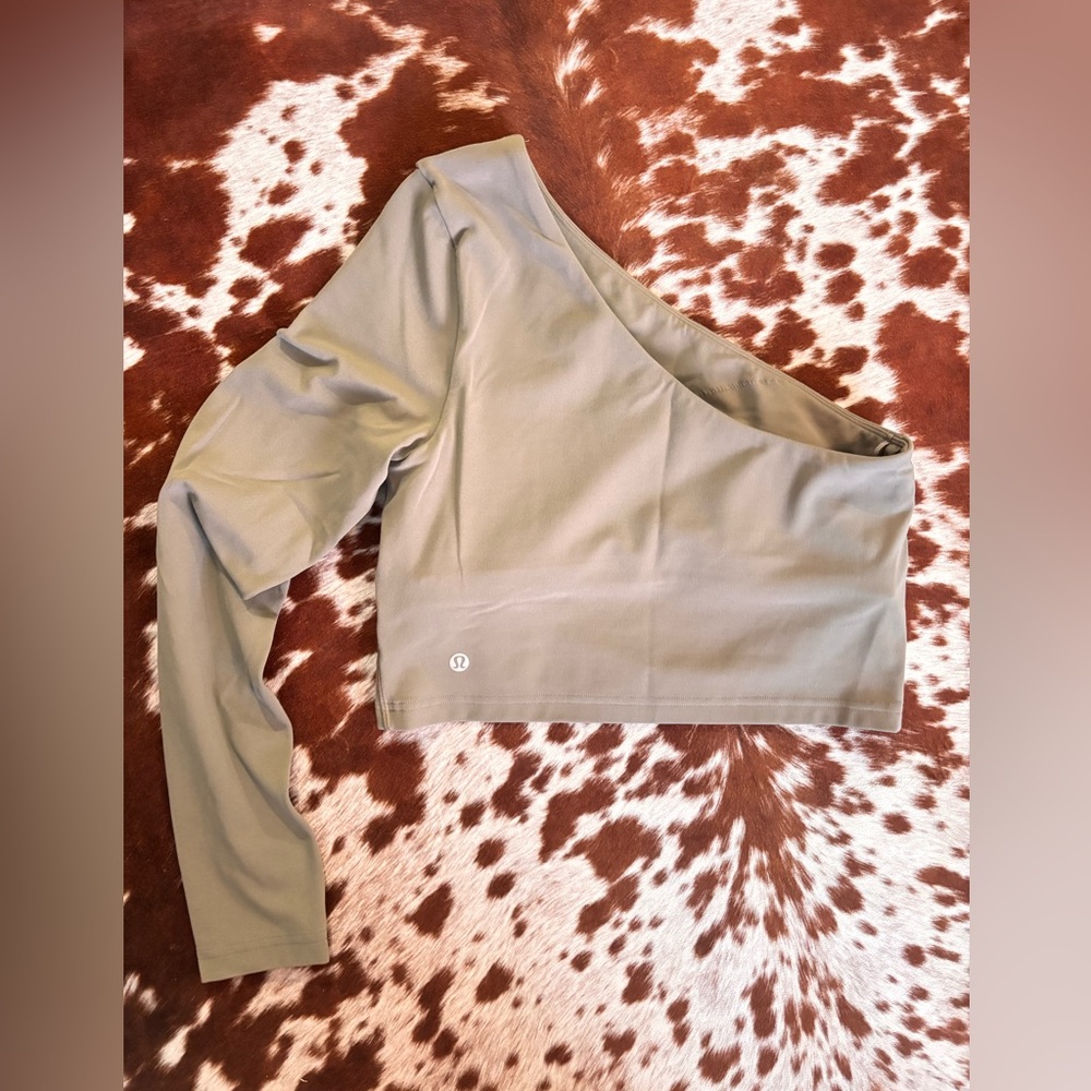 lululemon athletica align asymmetrical One-Shoulder Long Sleeve Crop Top size 8